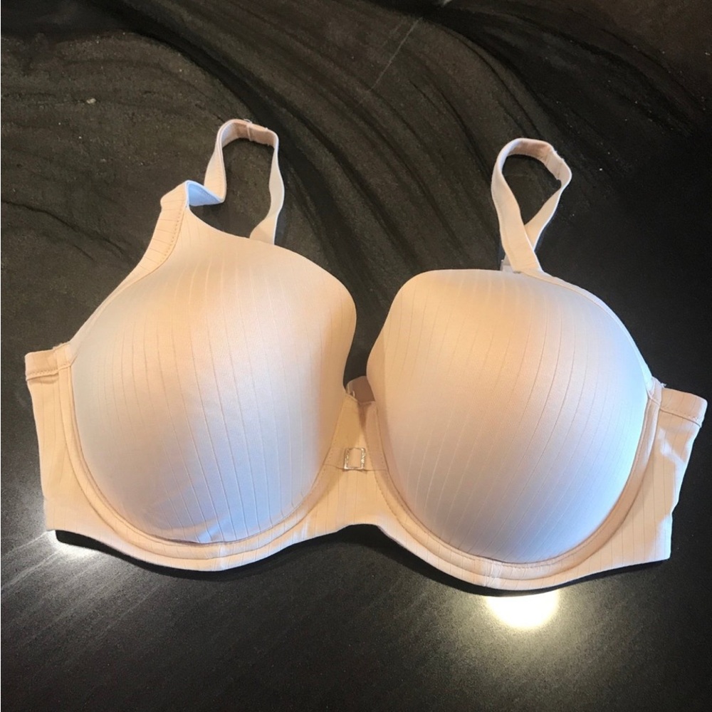 38D Nude Bra NWOT